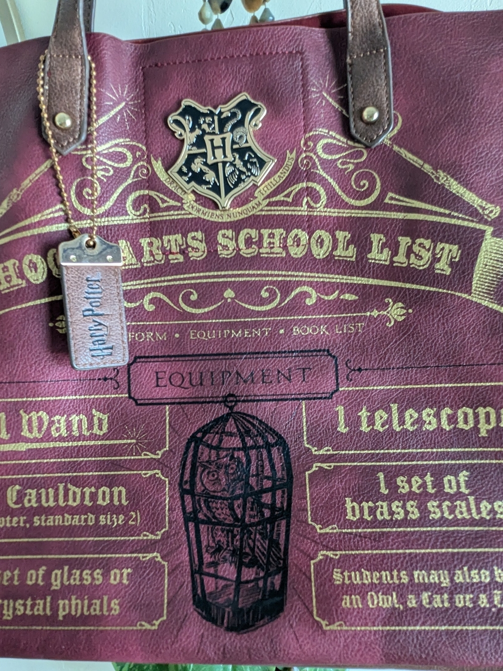 Harry Potter Burgundy Shoulder Bag with Hogwarts Crest